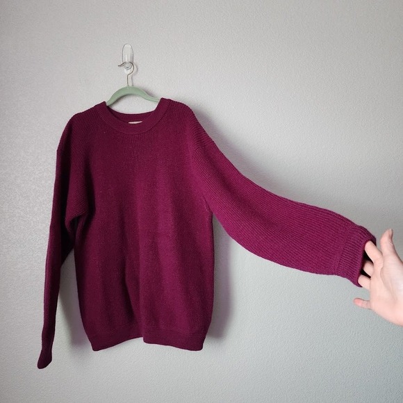 L.L. BEAN VTG 100% Wool Crewneck Sweater Burgundy USA Made heritage XL - Picture 6 of 7